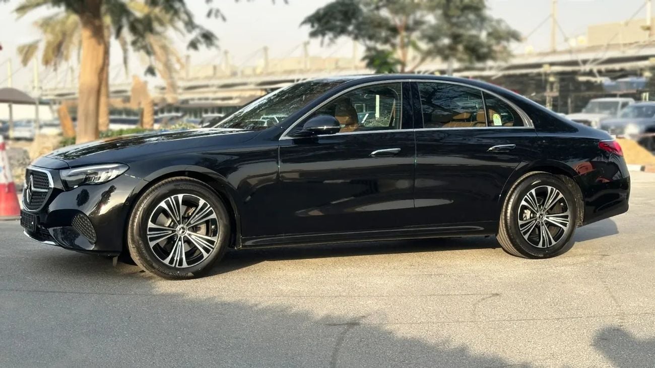 Mercedes-Benz E200 2.0L Exclusive AT