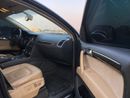 Audi Q7 TFSI quattro S-Line Audi Q7 S-LINE 2012 GCC Orginal Paint - Perfect Condition - Accident Free