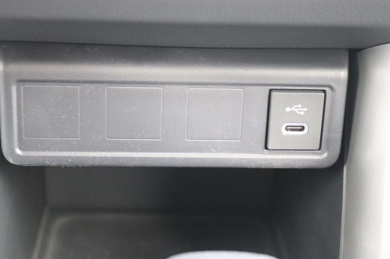 Toyota Corolla Cross LTD HEV 2.0L HYBRID, PUSH START, ALLOY WHEELS, SUNROOF MODEL 2025