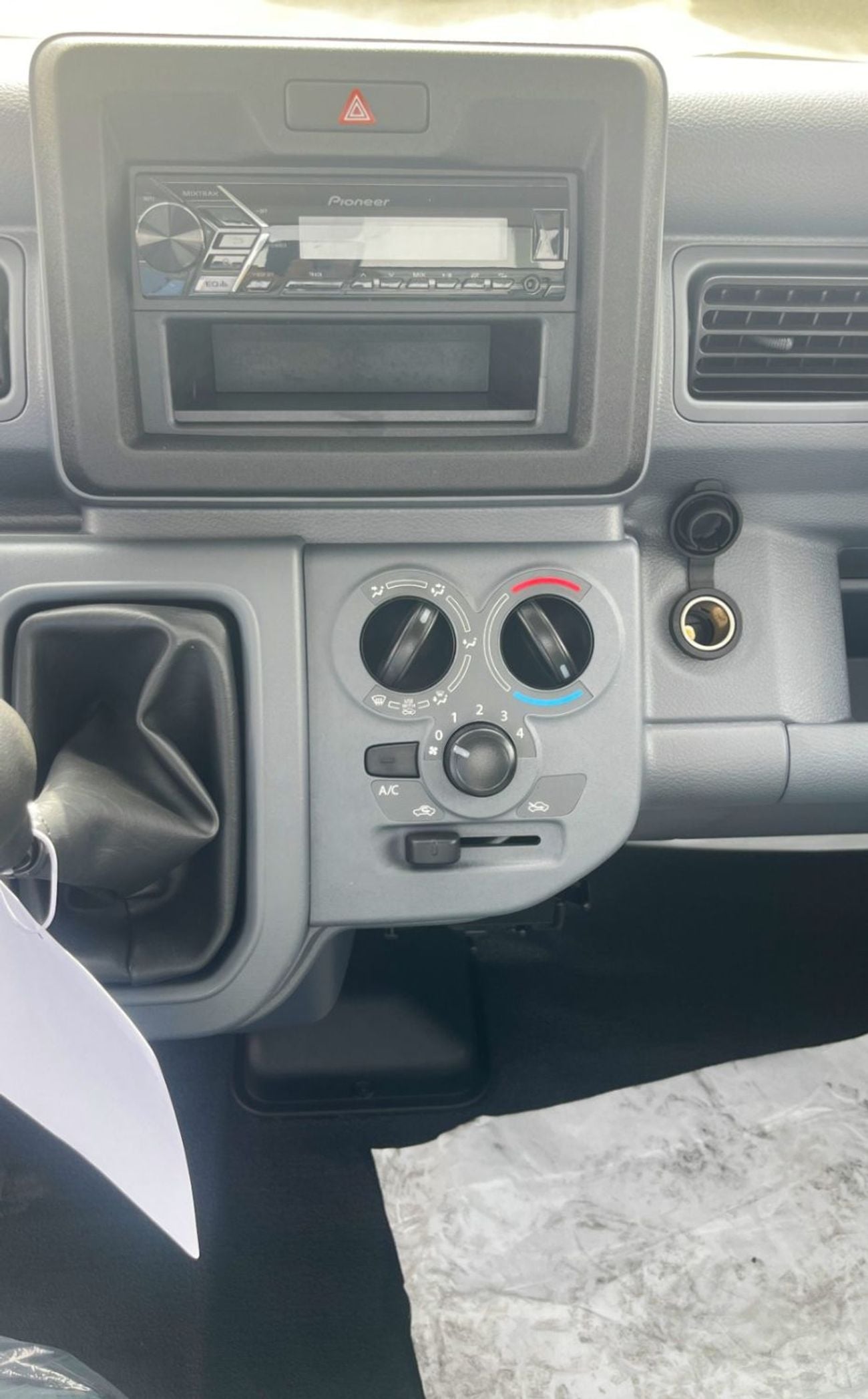 سوزوكي كاري SUZUKI CARRY PICK-UP – BRAND NEW – GCC SPEC  Reliable and fuel-efficient 1.5L petrol pick-up, design