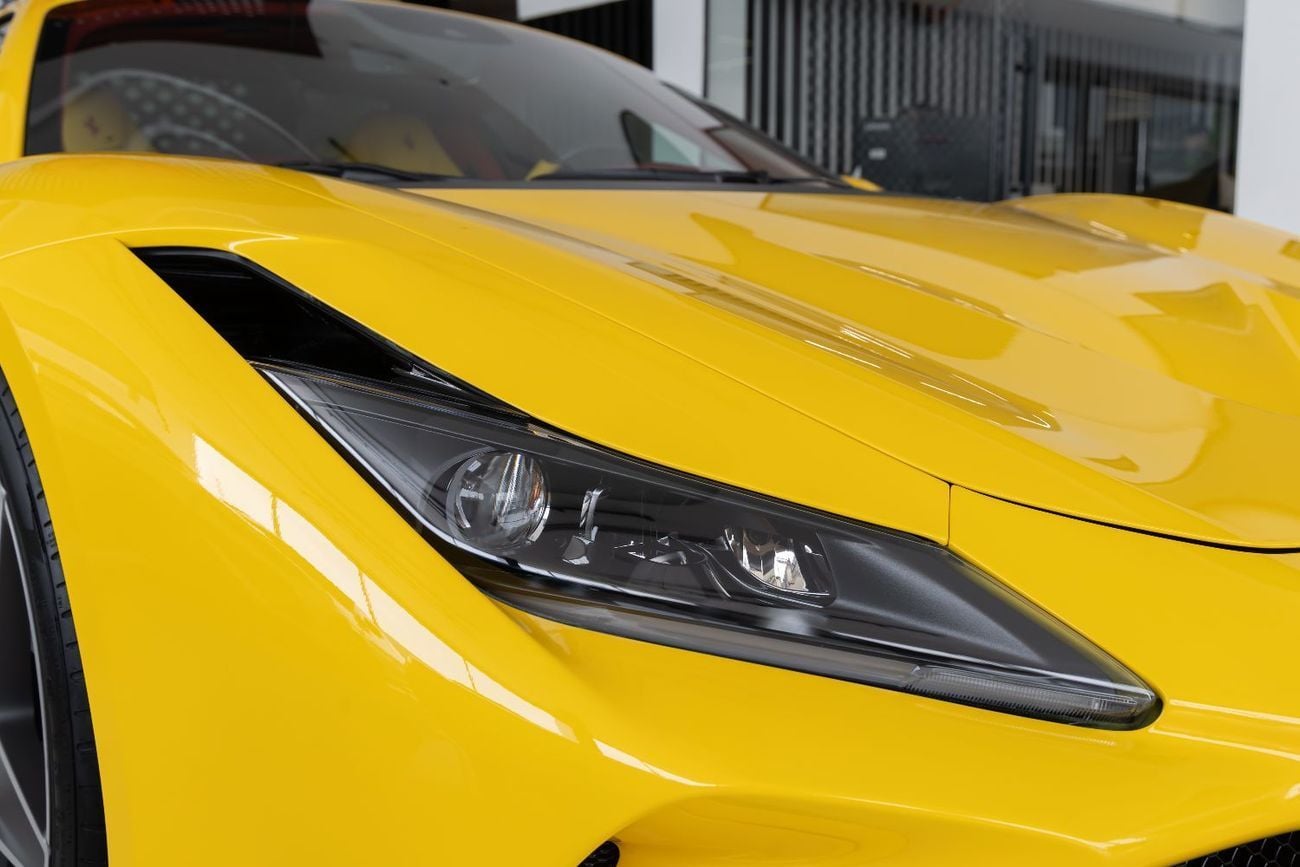 Ferrari F8 Spider STD 3.9T V8 Ferrari F8 Spider 2022 | Pristine | Fully Carbon Interior &amp; Exterior | Carbon Steeri