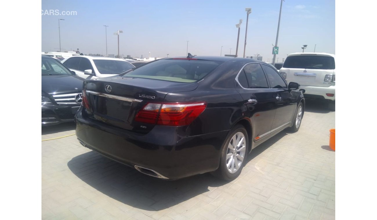 لكزس LS 460 لكزس 460 موديل 2011 بحالة ممتازة وارد أمريكي