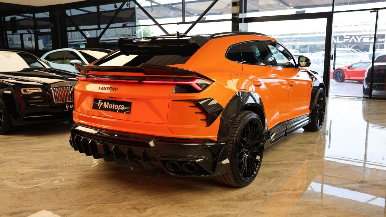 Lamborghini Urus Lamborghini Urus Keyvany 2021 - Full Carbon Loaded