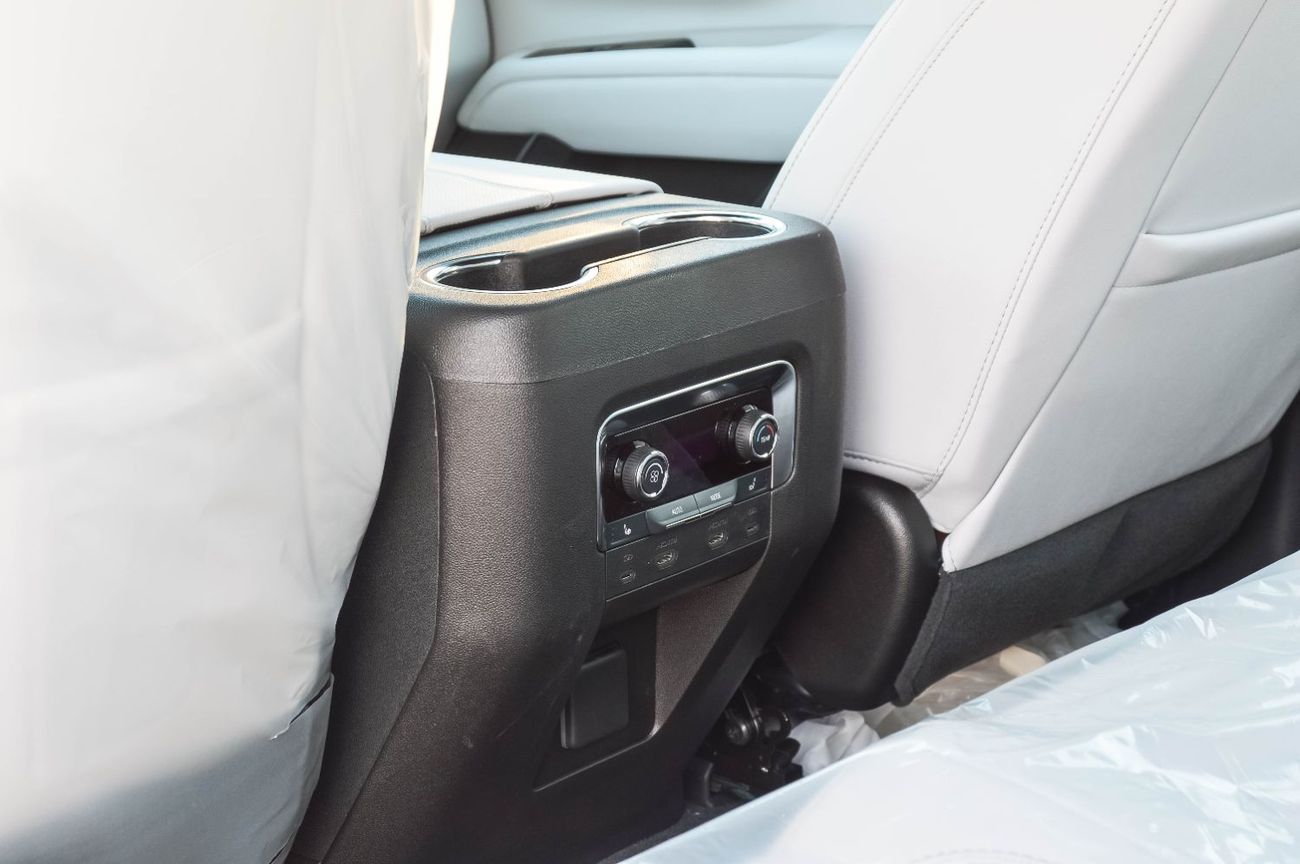 شيفروليه تاهو CHEVROLET TAHOE 5.3L V8 SUV 2025