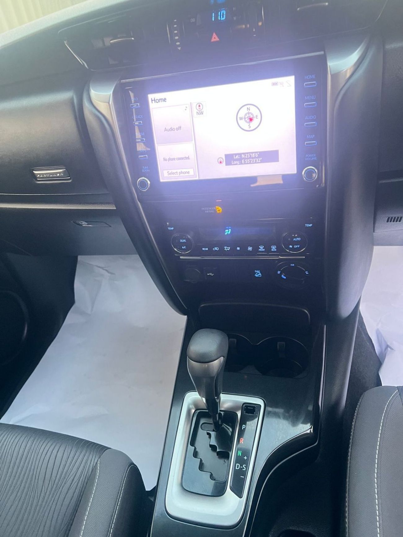 تويوتا فورتونر diesel 2.8 liter ,Right hand drive 2023 Model ,only for export available