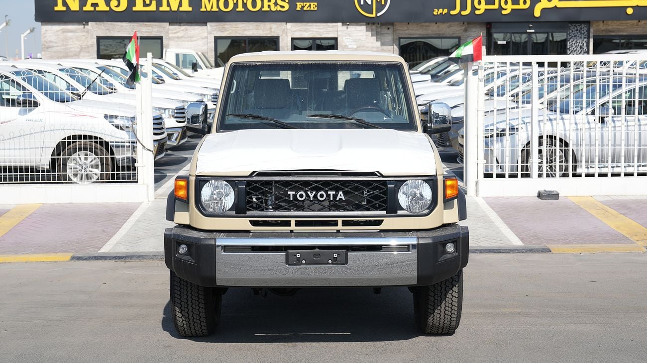 تويوتا لاند كروزر LX