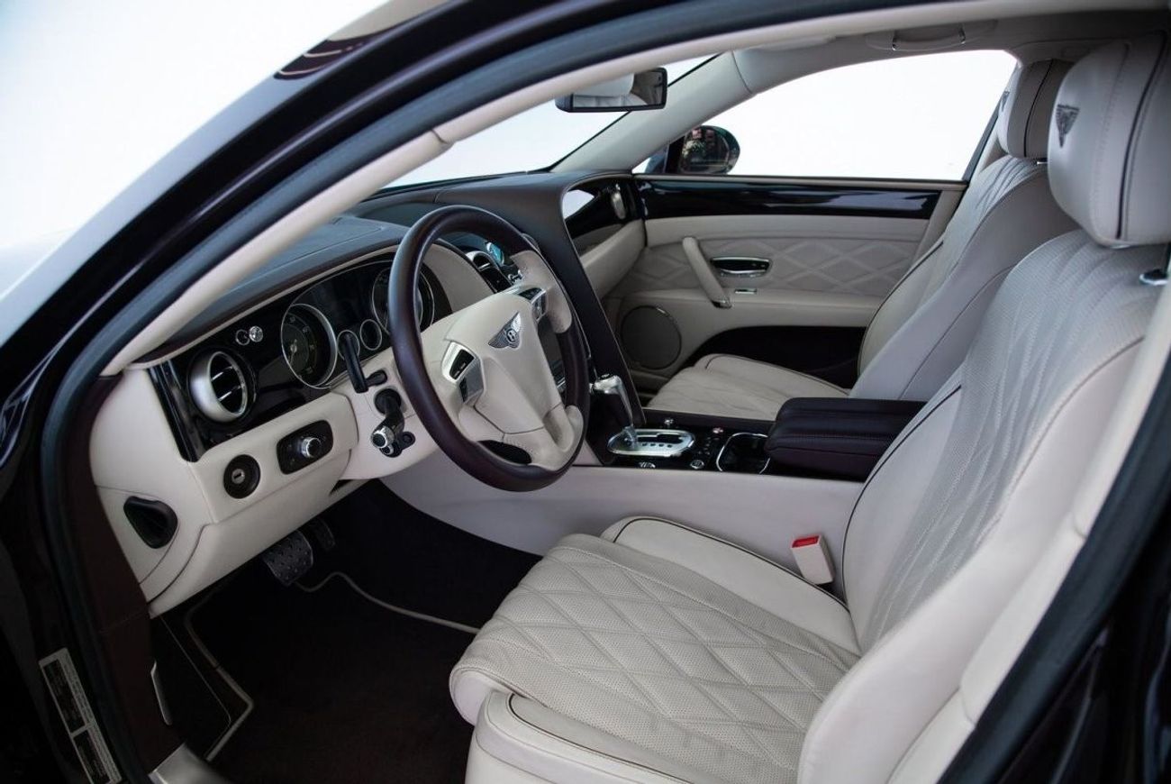 بنتلي فلاينج سبور Bentley Flying Spur W12