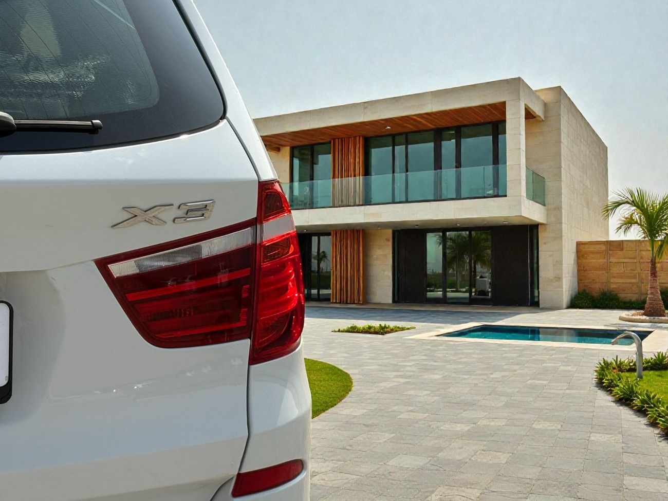 بي أم دبليو X3 xDRIVE28i M KIT | 2017 | GCC SPECS | M SPORT PACKAGE | AED 3,430 / MONTH