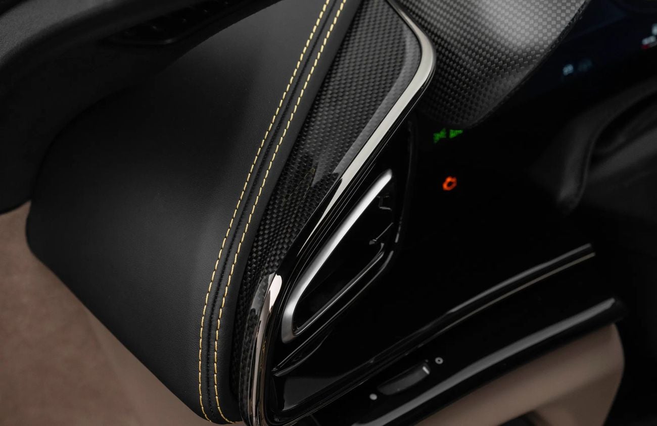 فيراري بوروسانجوي 6.5L V12 Naturally Aspirated Engine