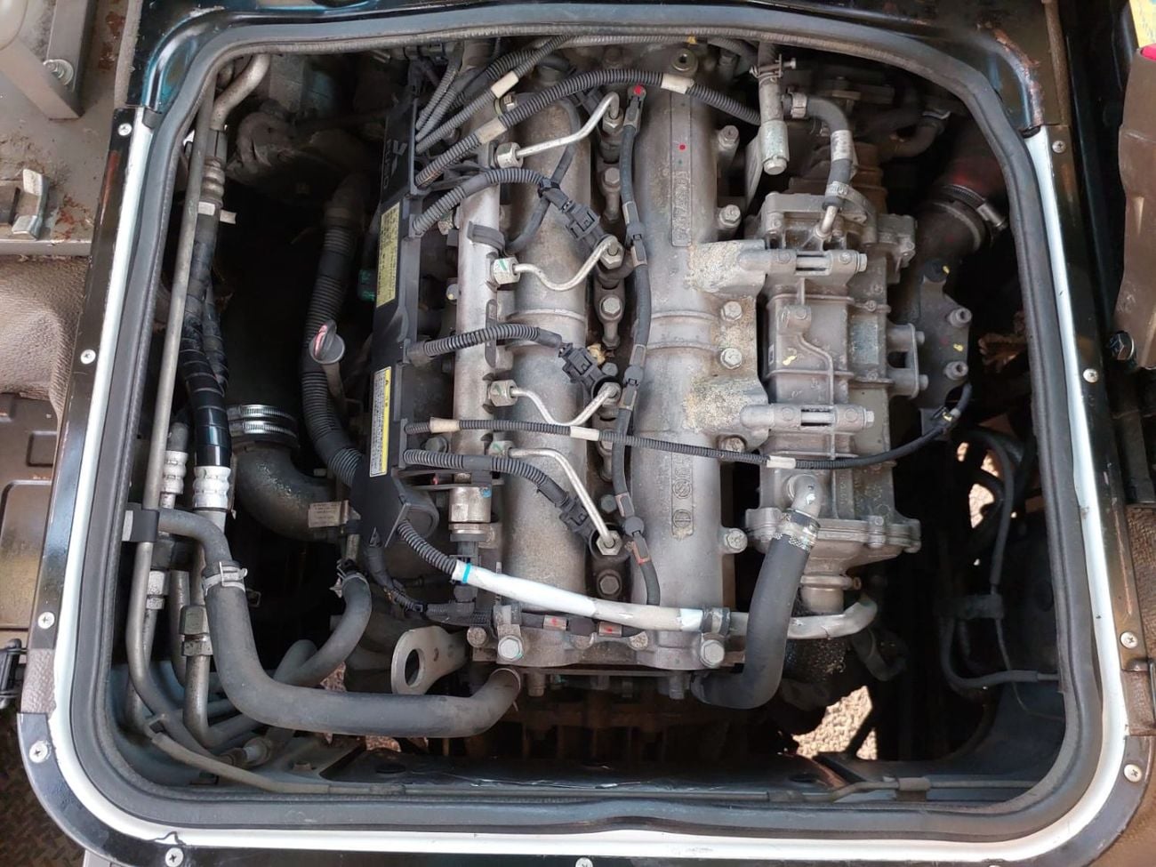 ميتسوبيشي روزا (RAMADAN OFFER) MITSUBISHI ROSA BUS RHD 2015 MODEL 3.0 L DIESEL MANUAL(PM10339)