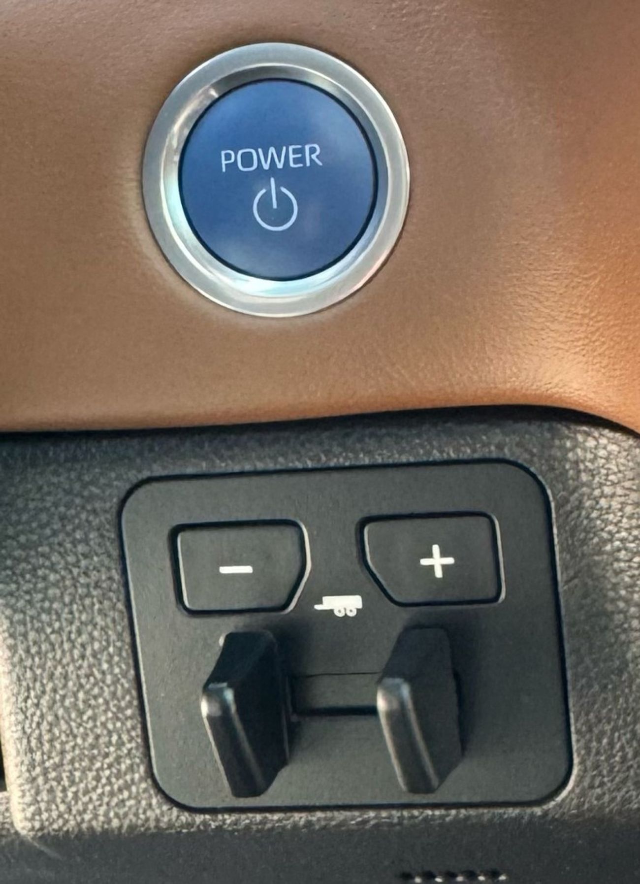 Toyota Tundra CREWMAX PLATINUM 1794 EDITION | i-FORCE MAX 3.4-Liter Hybrid V6