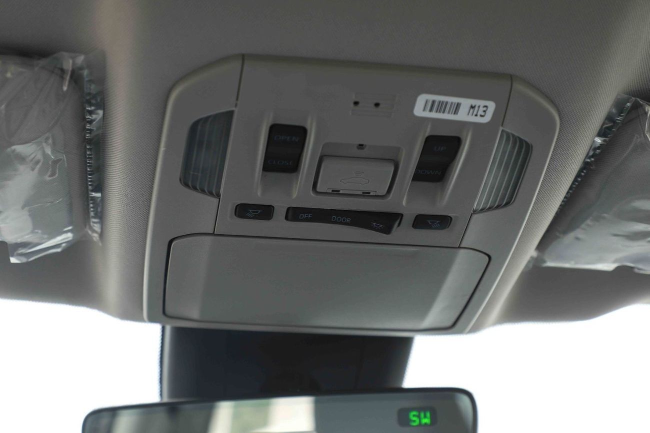 Toyota Highlander 2024 TOYOTA HIGHLANDER XLE 2.5 - Hybrid - GREY METTALIC inside GREY | Export Only