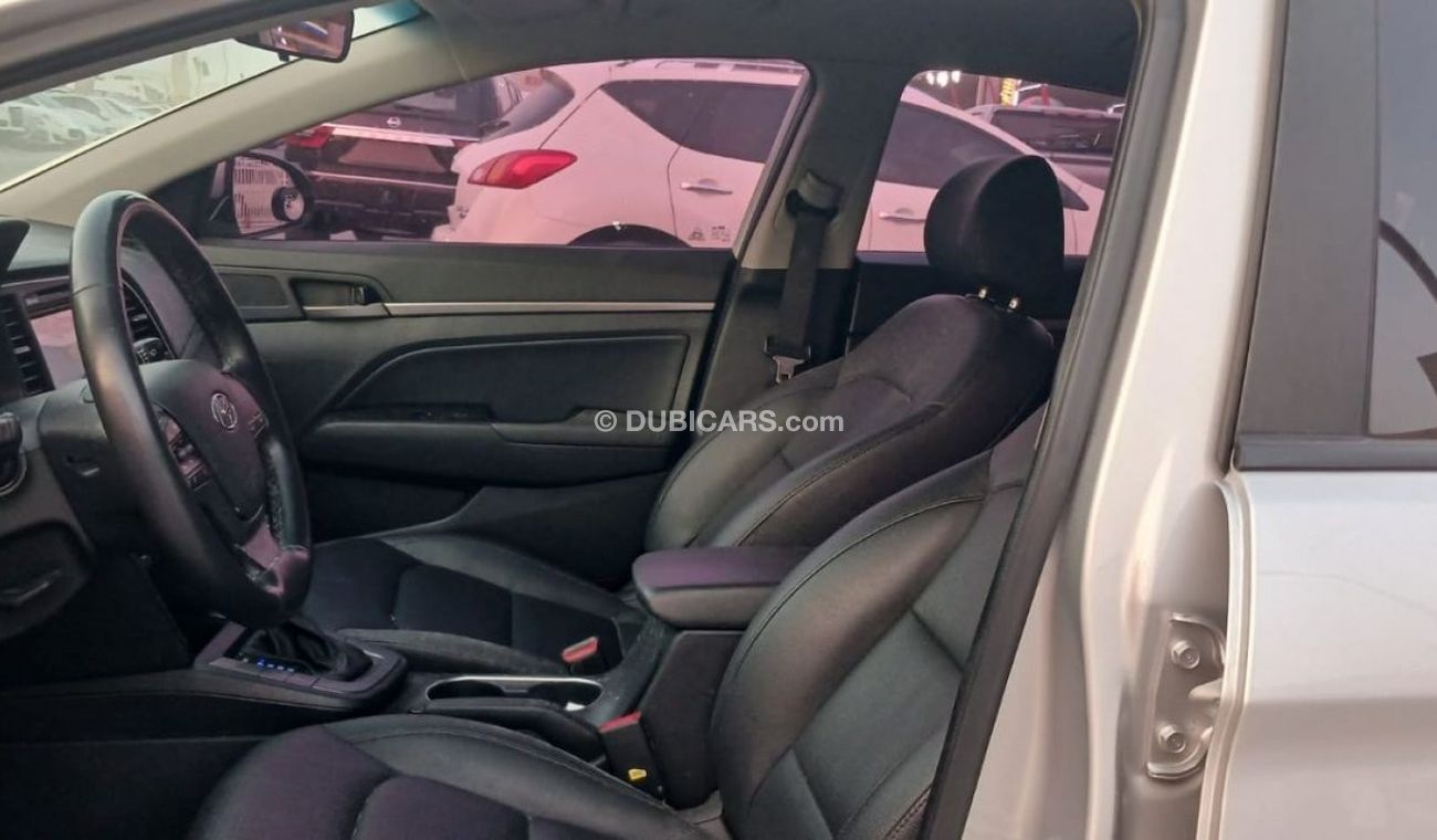 هيونداي افانتي Hyundai Avante 2016 Gasoline