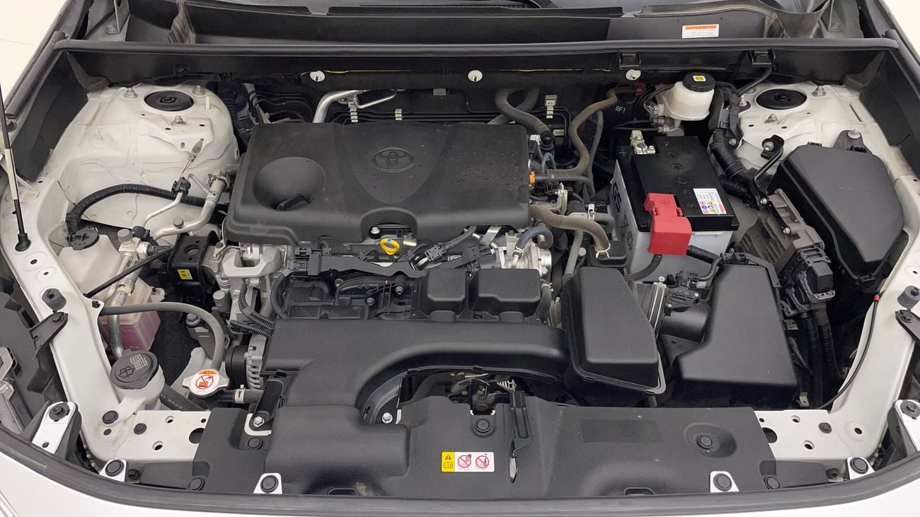 تويوتا راف ٤ VX 2.5 | بدون دفعة مقدمة | اختبار القيادة في المنزل