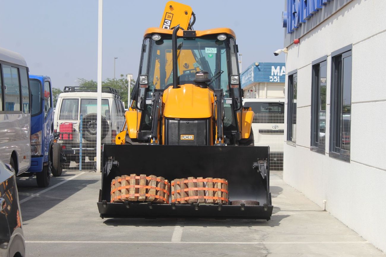 JCB 3DX