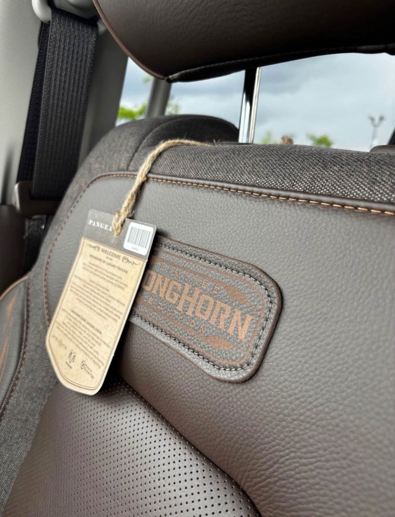 Dodge RAM 5.7 L HEMI LIMITED LONGHORN