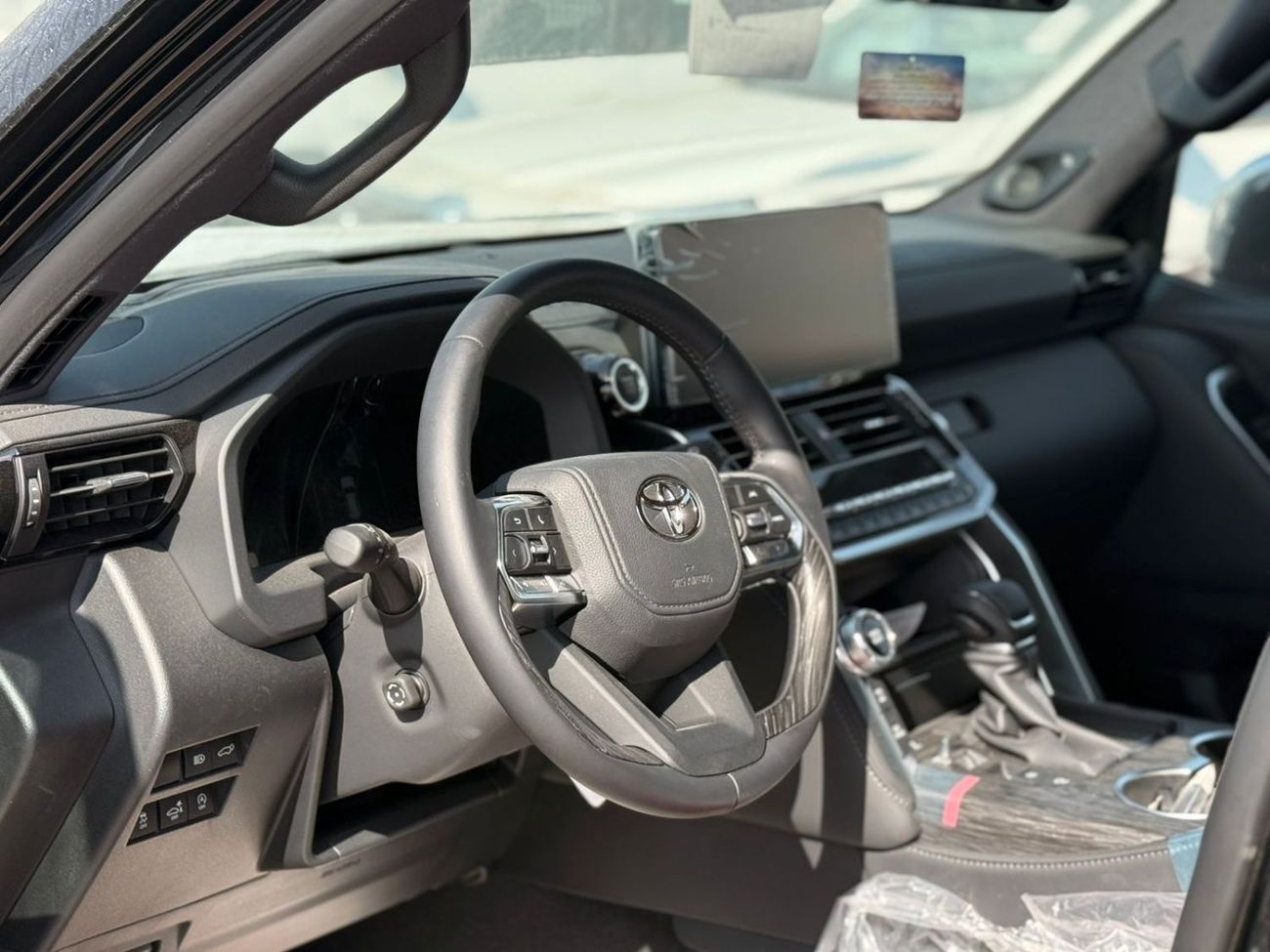 تويوتا لاند كروزر TOYOTA LAND CRUISER VXR 3.5