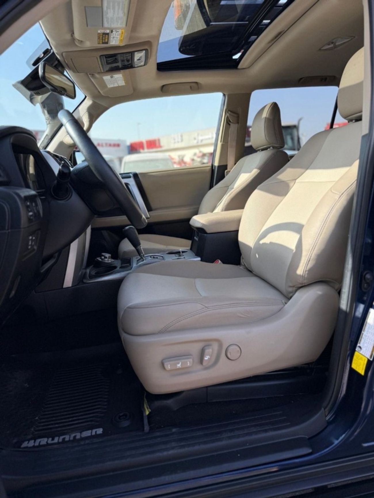 Toyota 4Runner SR5 premium upgrade version