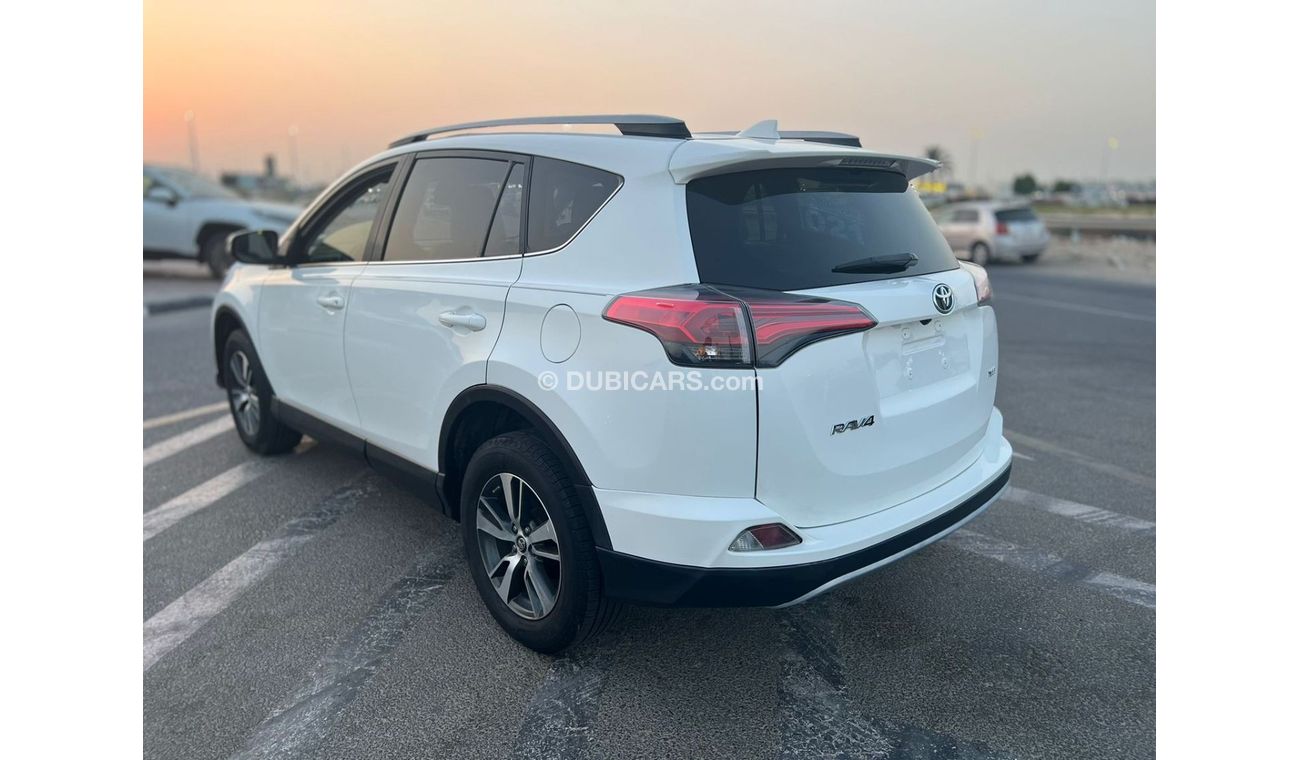 Toyota RAV4 2018 Toyota Rav4 XLE 2.5L V4