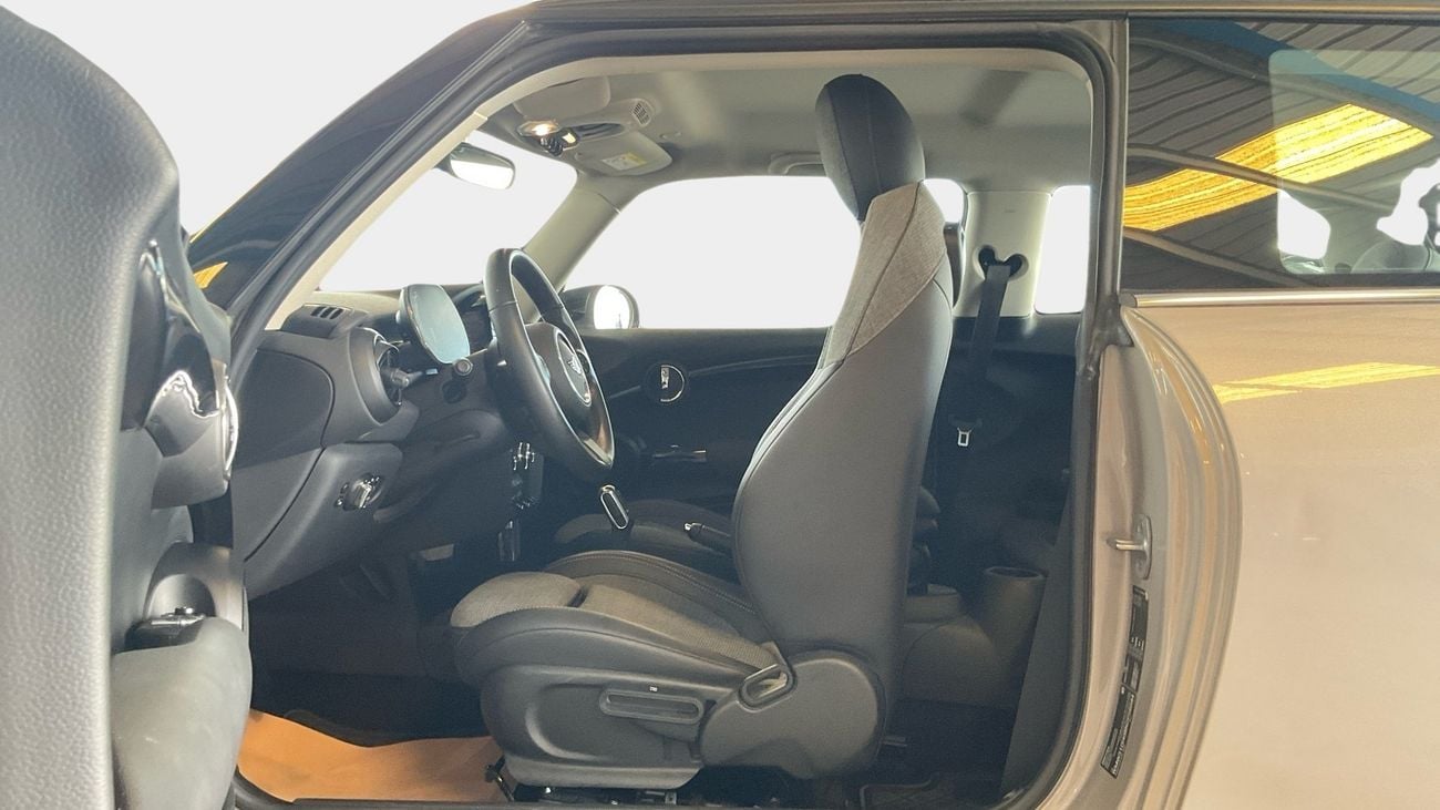 ميني كوبر 1.5 COOPER DCT AUTO MET | شامل الضمان | 0 ﺪﻔﻋﺓ ﺃﻮﻟﻯ