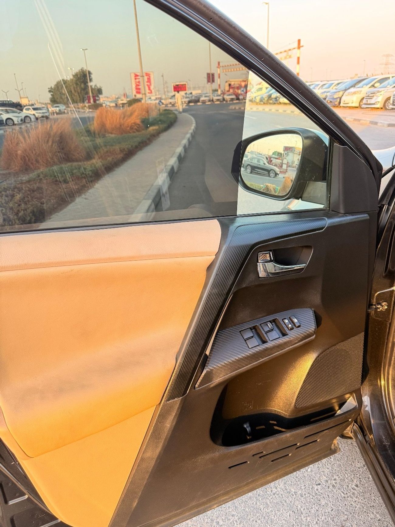 Toyota RAV4 Full option Sunroof, leather seats