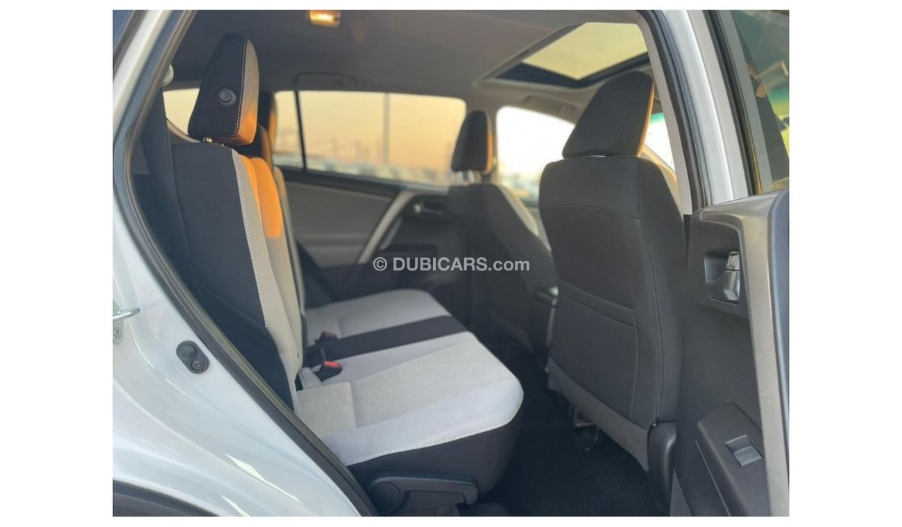 تويوتا راف ٤ 2018 Toyota Rav4 XLE With Sunroof  / EXPORT ONLY / فقط للتصدير