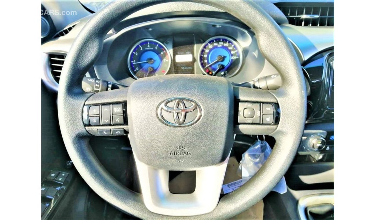 Toyota Hilux petrol full option manual gear