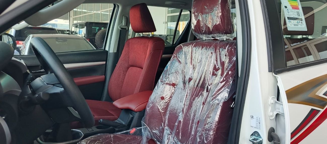 تويوتا هيلوكس GLX 2.7L Double Cab Utility 4WD A/T