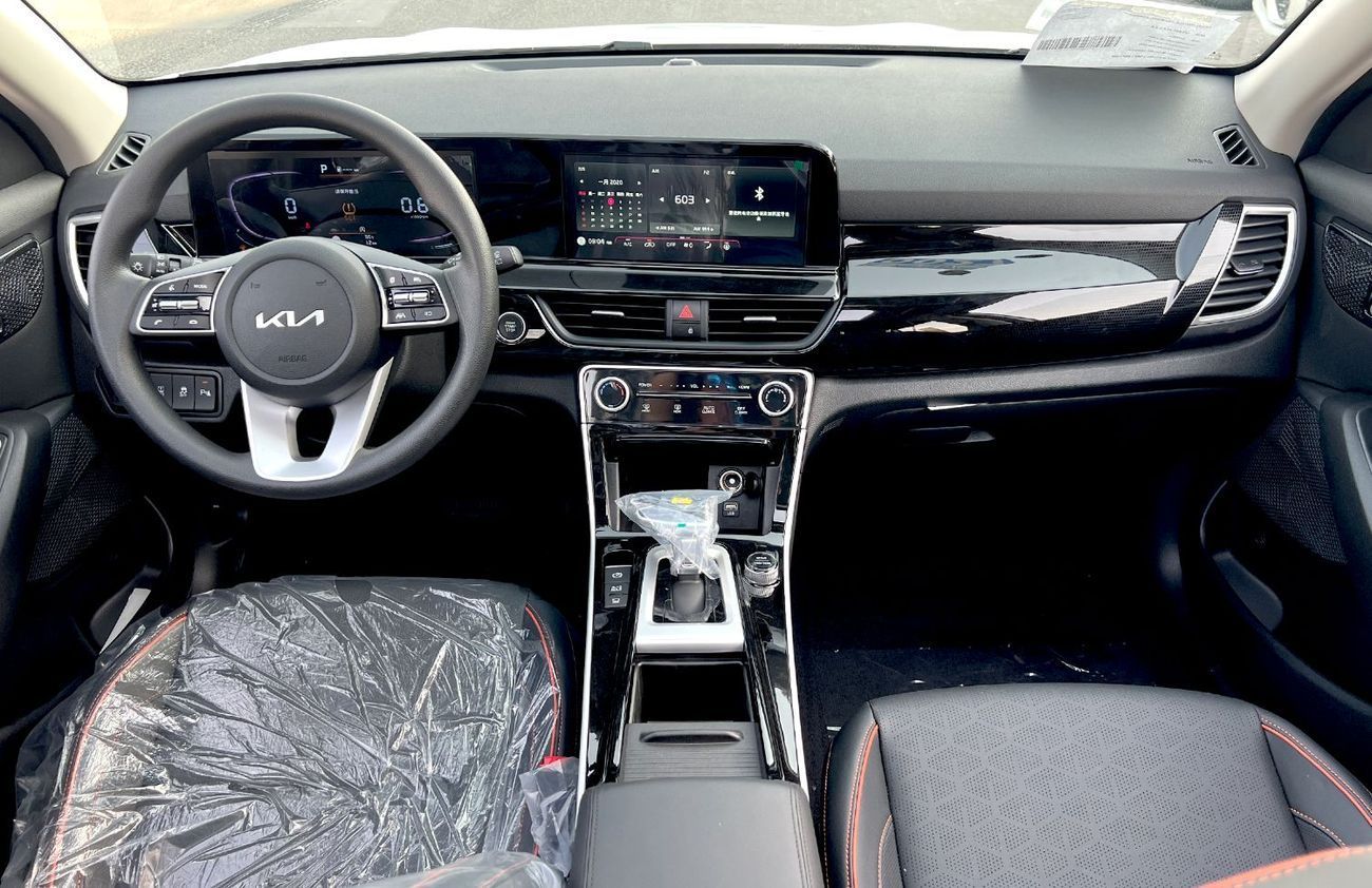 كيا سيلتوس 2025 stylish and versatile compact SUV (Export only)