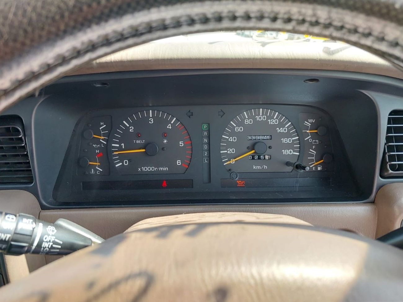 تويوتا لاند كروزر TOYOTA LAND CRUISER RIGHT HAND DRIVE(PM70888)