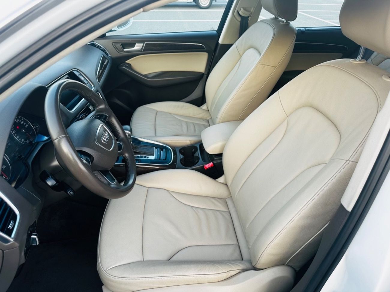 أودي Q5 S-لاين موديل 2014  خليجي حاله ممتازه جدااا من الداخل والخارج