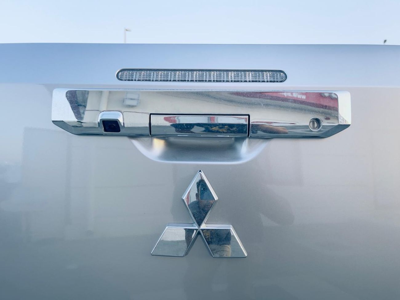 Mitsubishi L200 MITSUBISHI L200 SPORTERO 2.4L TURBO 2025