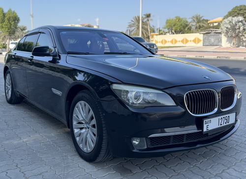 BMW 750Li 750i