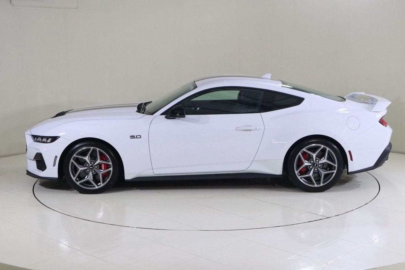 فورد موستانج GT Premium 5.0L (486 HP) Coupe A/T