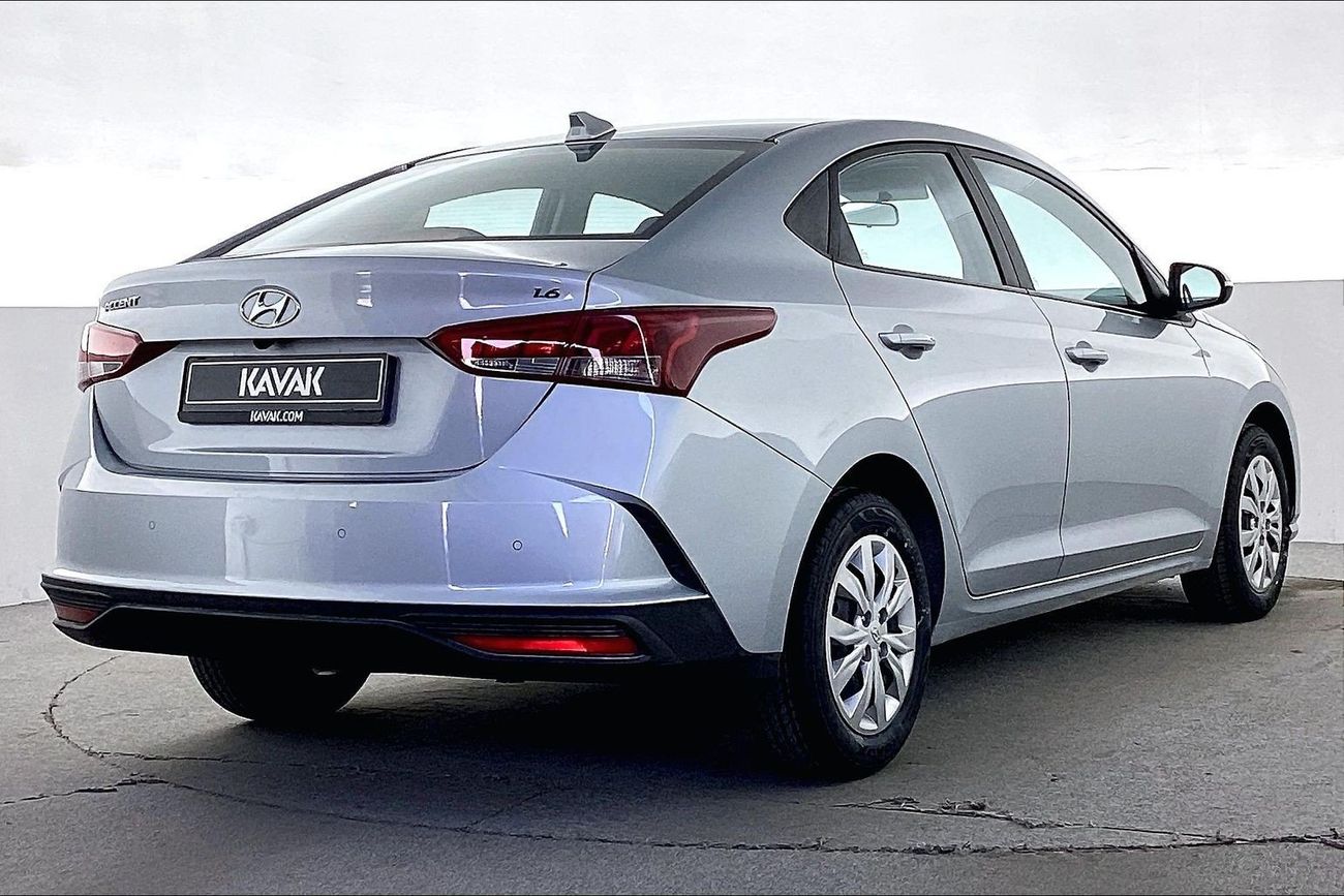 هيونداي أكسنت Smart / GL | National Day Celebration | شامل الضمان | 0 ﺪﻔﻋﺓ ﺃﻮﻟﻯ