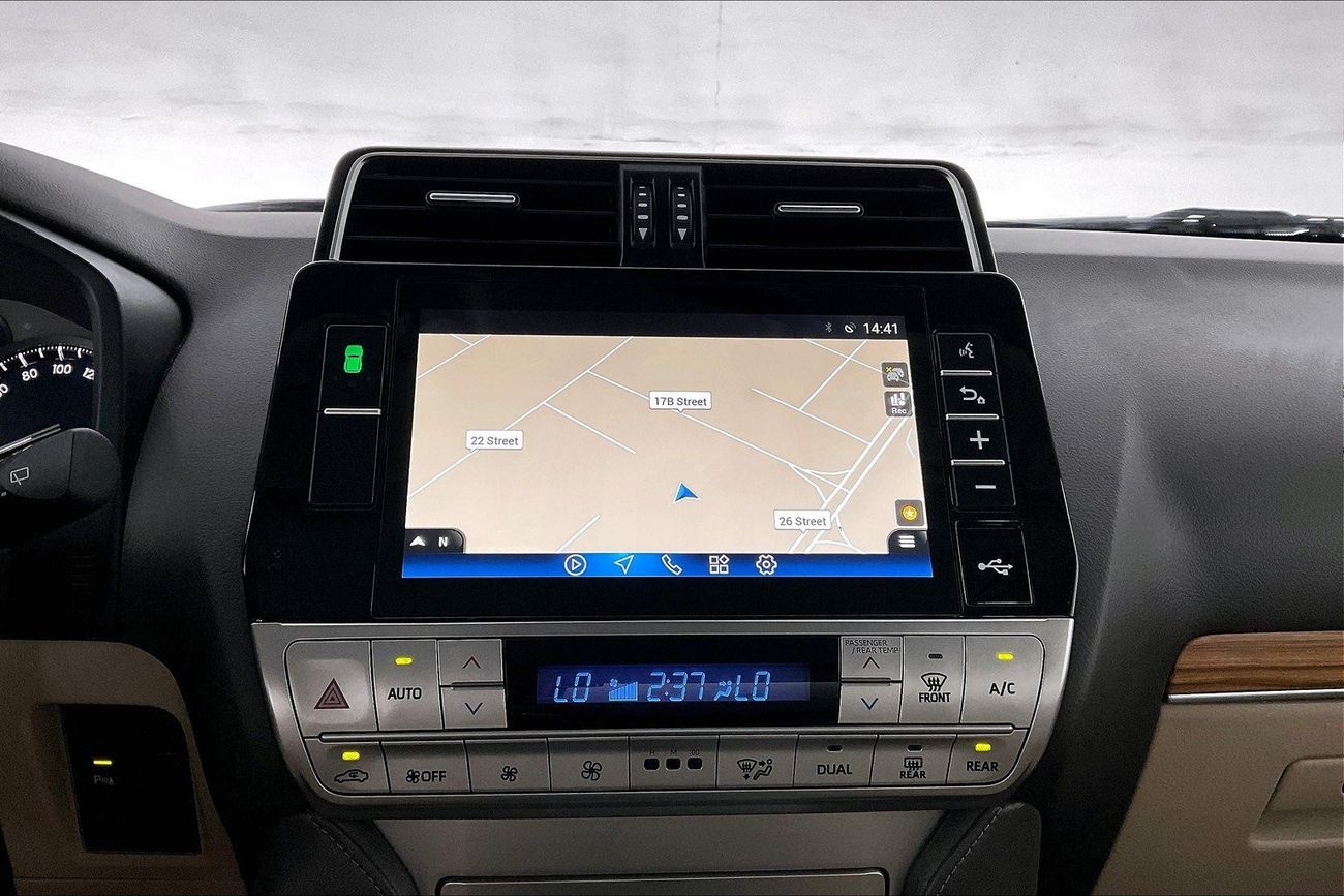 BMW 540i M Sport | 1 year free warranty | 0 Down Payment