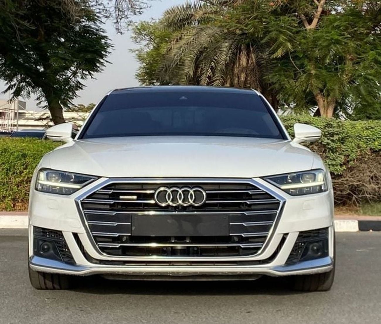 Audi A8 L 60 TFSI