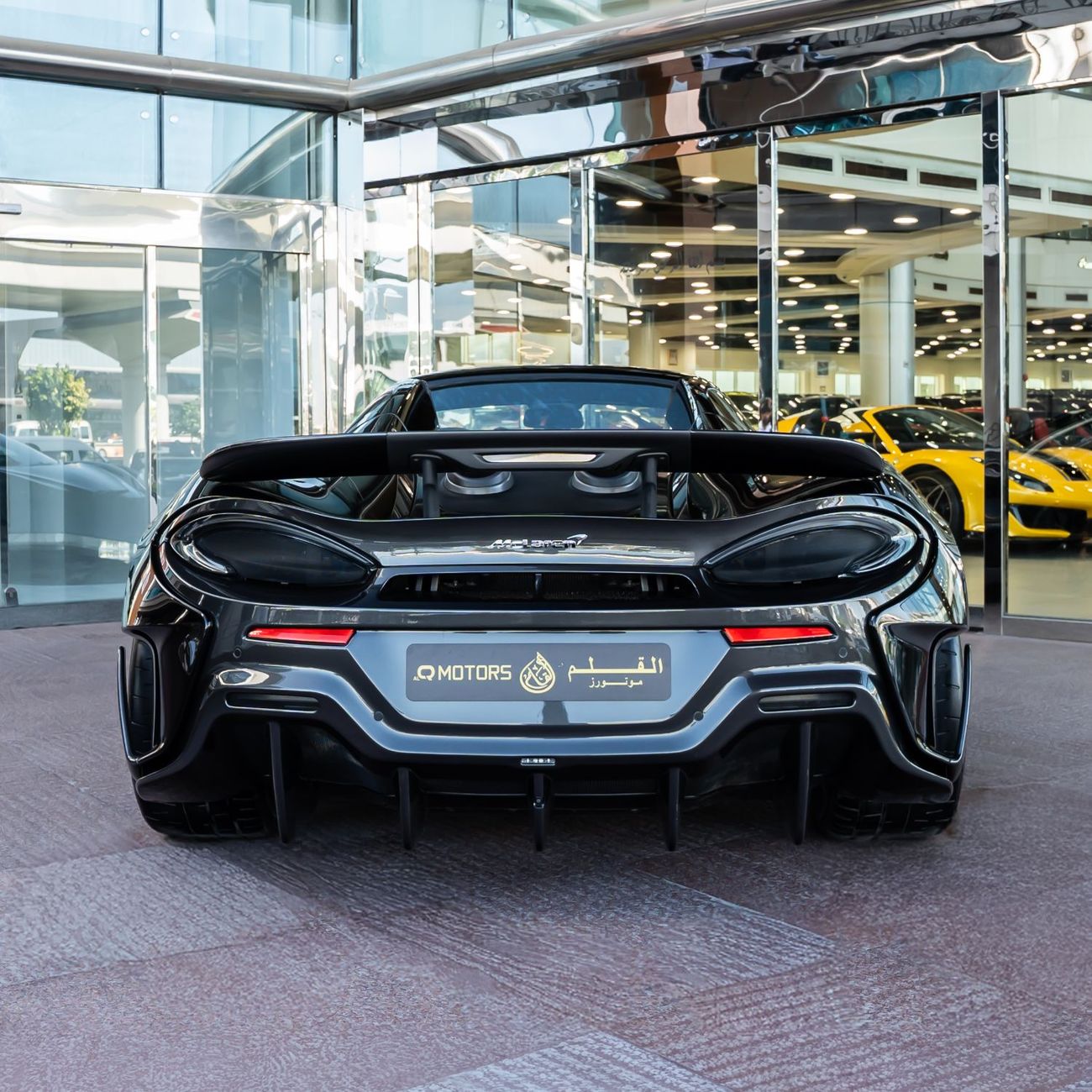 مكلارين 600LT 2020 MCLAREN 600LT SPIDER GCC WITH ONE YEAR FREE SERVICE
