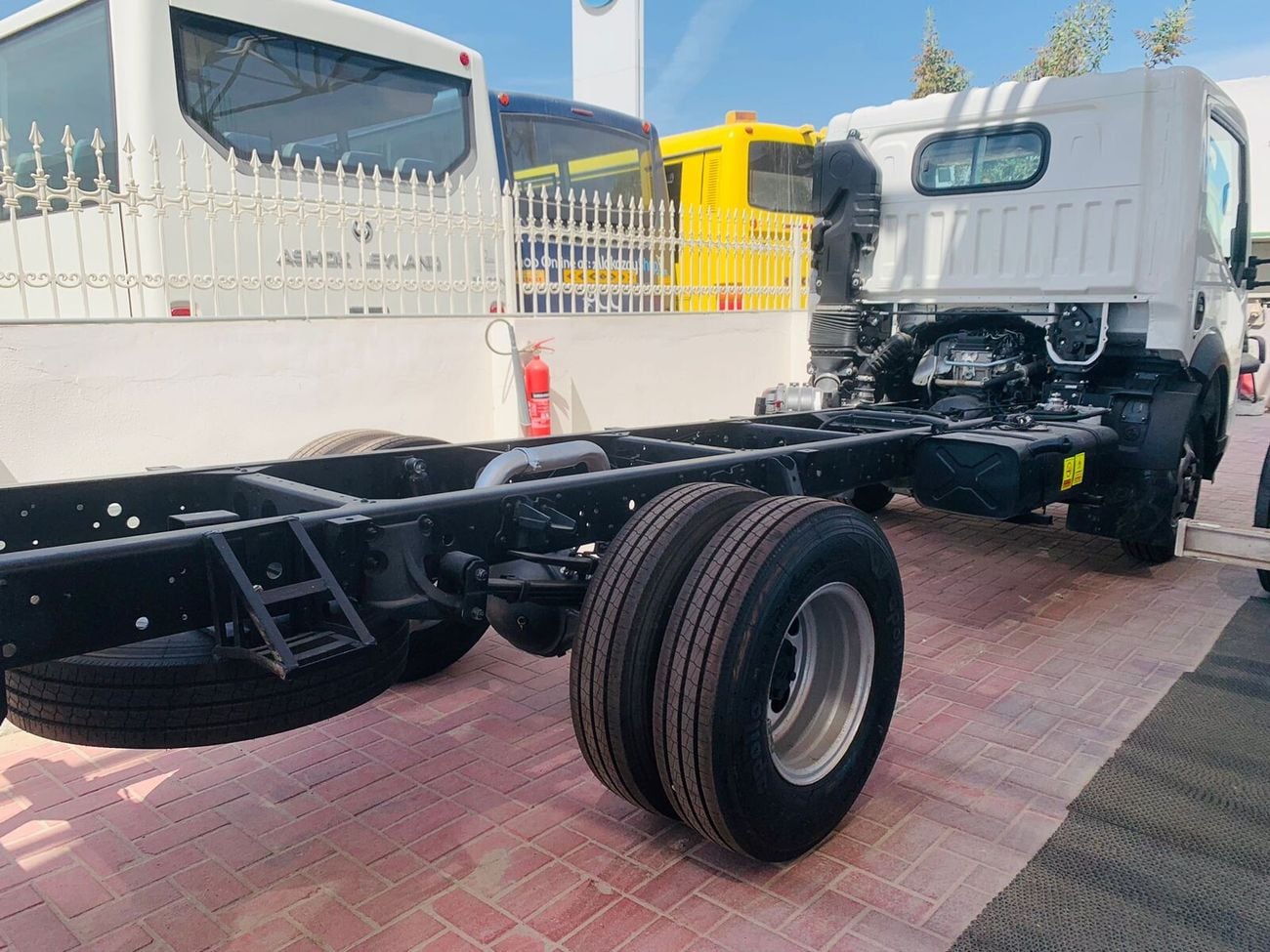 اشوك ليلاند بارتنر شاحنة أشوك ليلاند ZD30 LCV سعة 3 أطنان - جديدة تمامًا - متوفرة في دبي