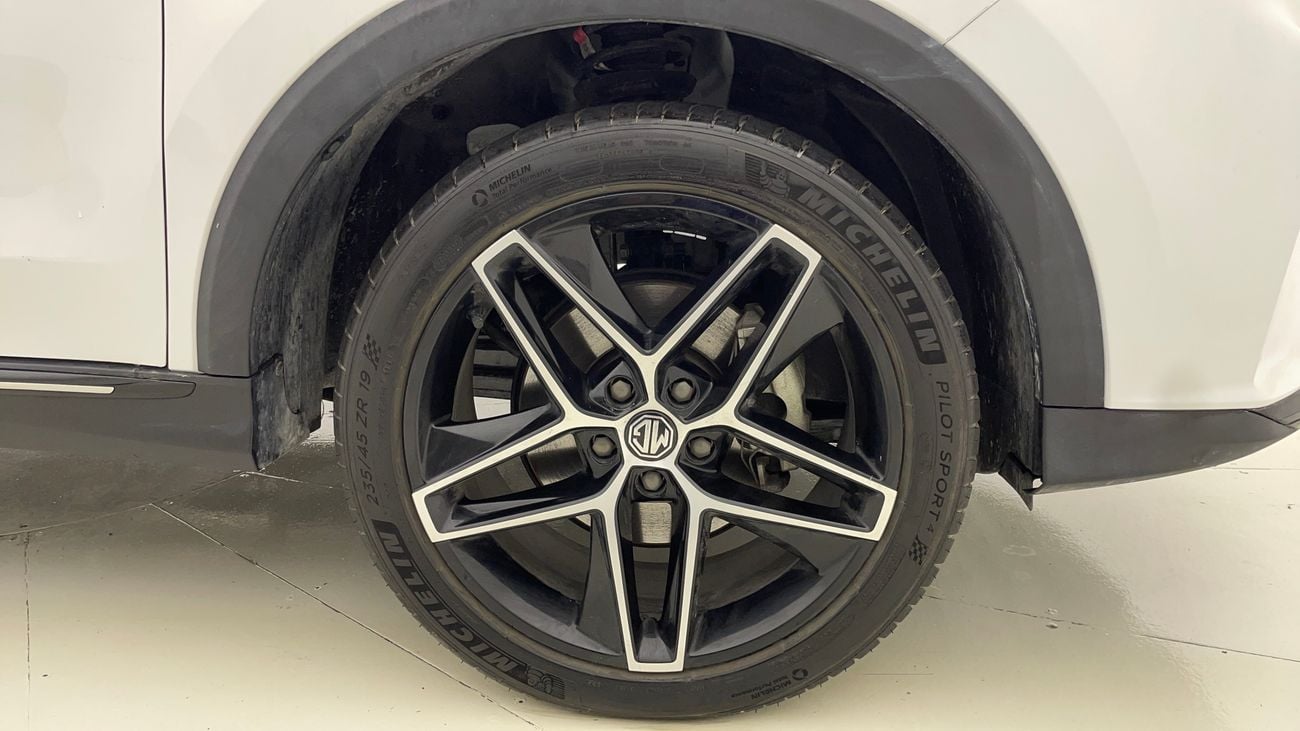 أم جي RX5 LUXURY 1.5 | بدون دفعة مقدمة | اختبار القيادة في المنزل