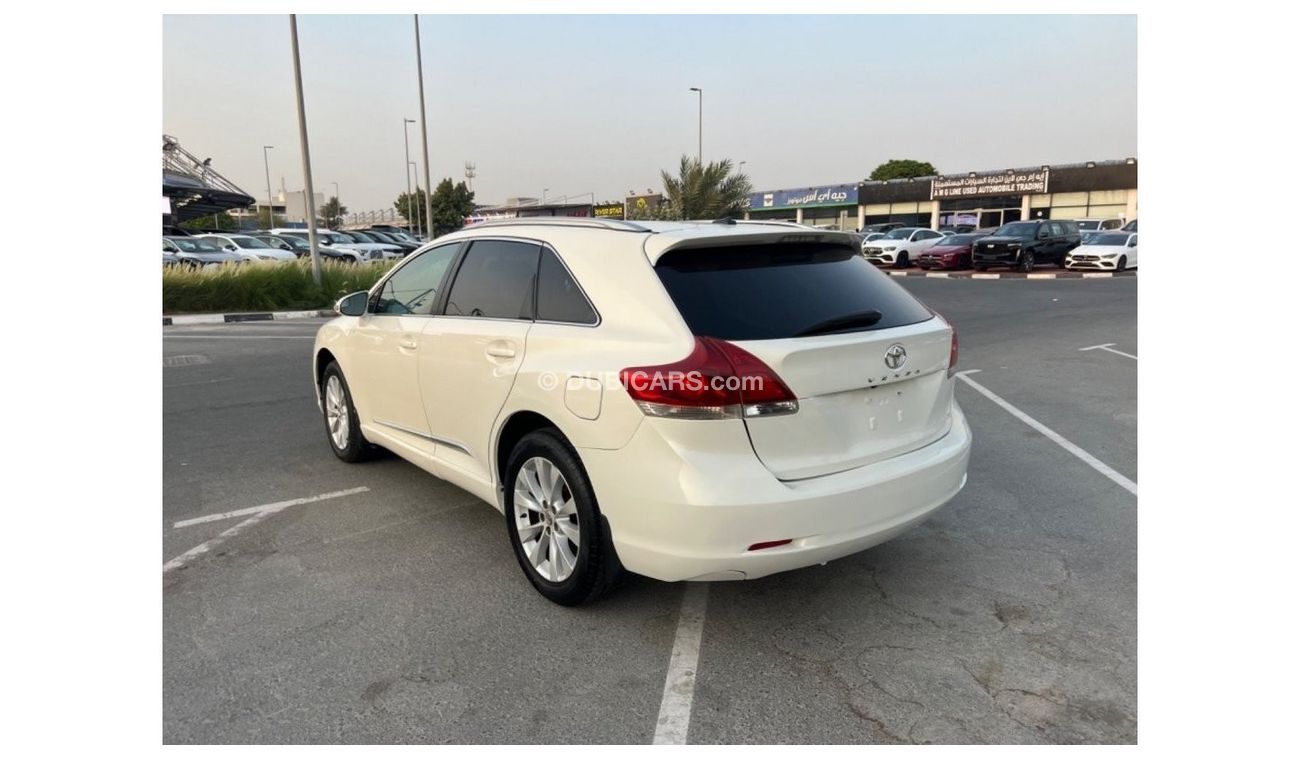 تويوتا فينزا 2015 LEATHER SEATS V4 - 2.7L AWD USA IMPORTED - FOR UAE 5%VAT & 5% DUTY APPLIES UAE PASS