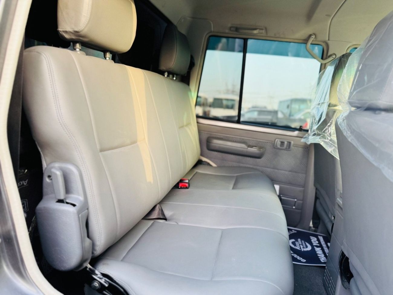 Toyota Land Cruiser Pick Up Toyota Land Cruiser pickup 2017 RHD diesel v8 full options and upgraded