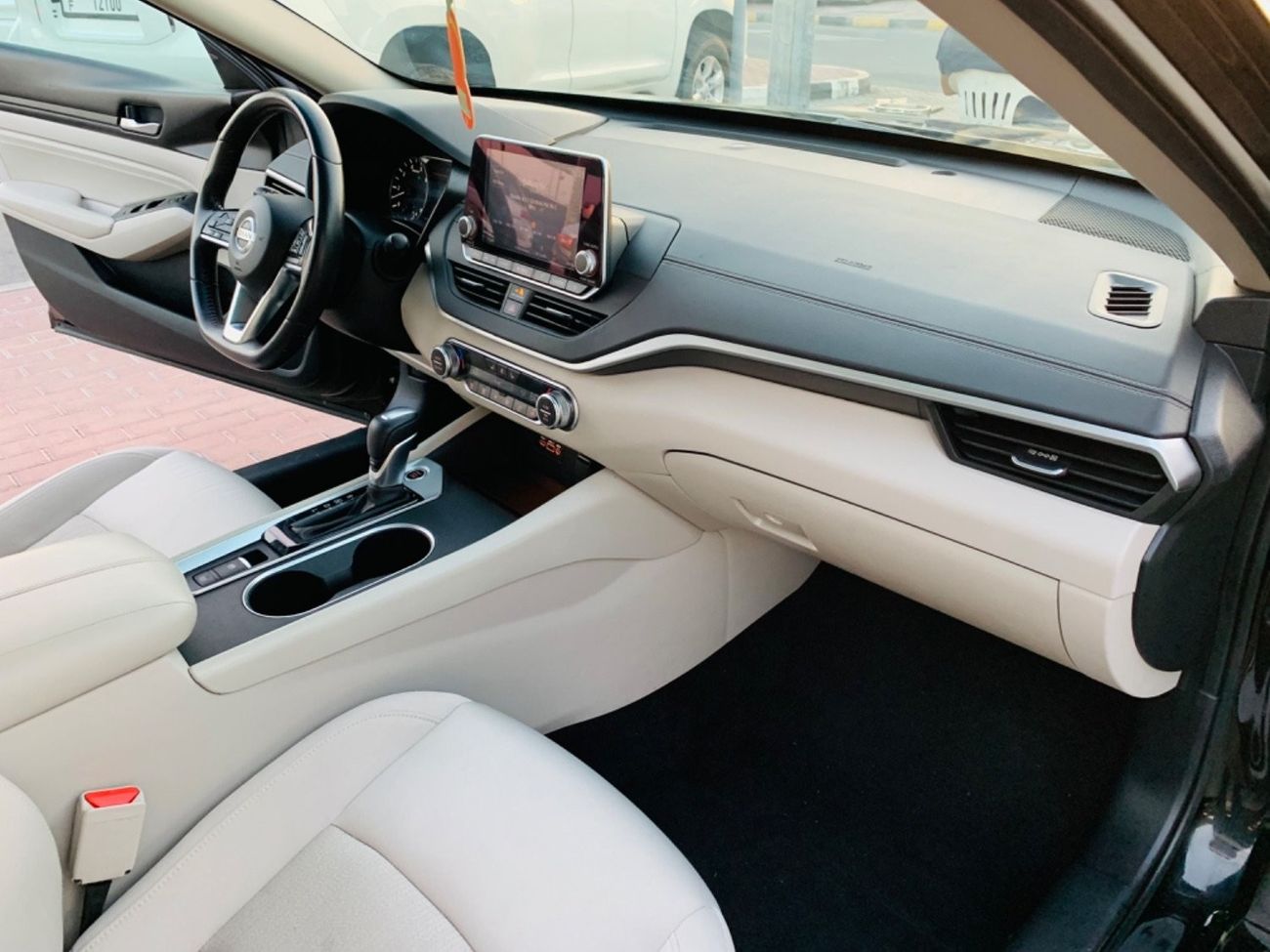 نيسان ألتيما SV