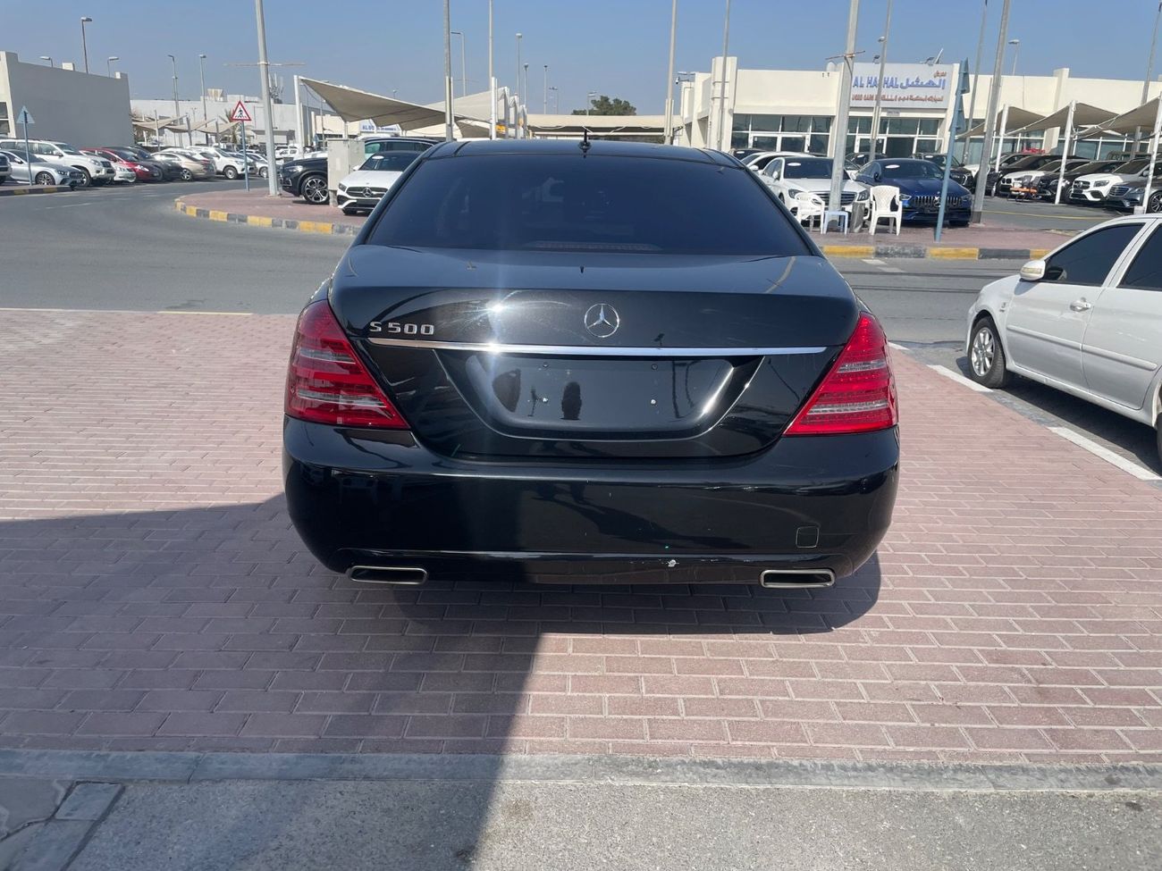 مرسيدس بنز S 500 مرسيدس S500 وارد كوريا اوراق جمارك فل اوبشن نظيفة جدا ًبدون حوادث