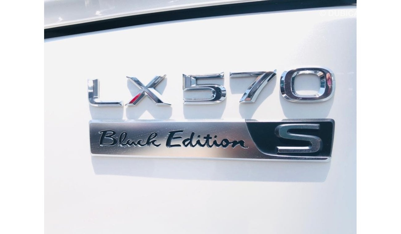 لكزس LX 570 Black Edition