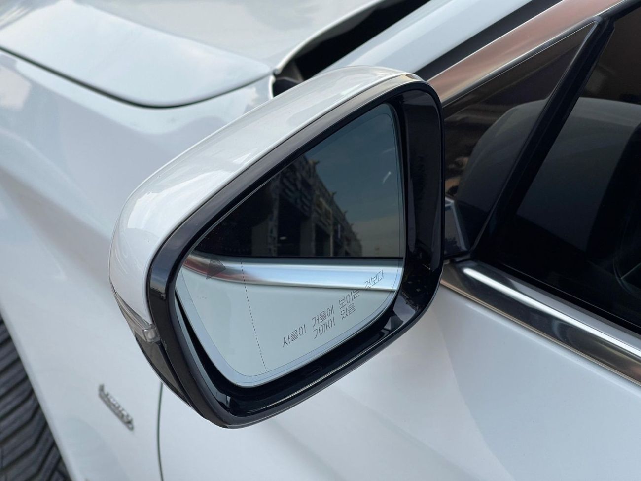 بي أم دبليو 530i Luxury 2.0L LUXURY LINE / KOREAN IMPORTED / CLEAN TITLE / DIAMOND LEATHER BIG SEATS