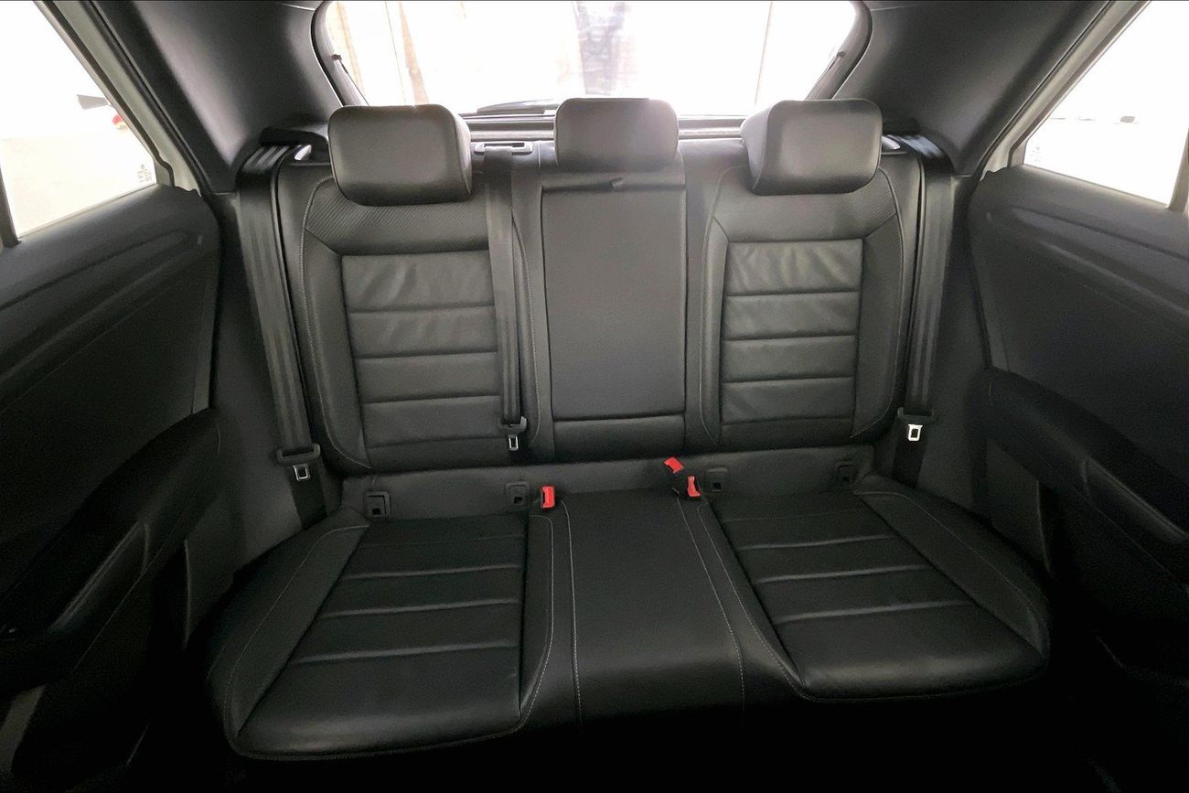 Volkswagen T ROC R-Line | Guaranteed Warranty | 0 Down Payment