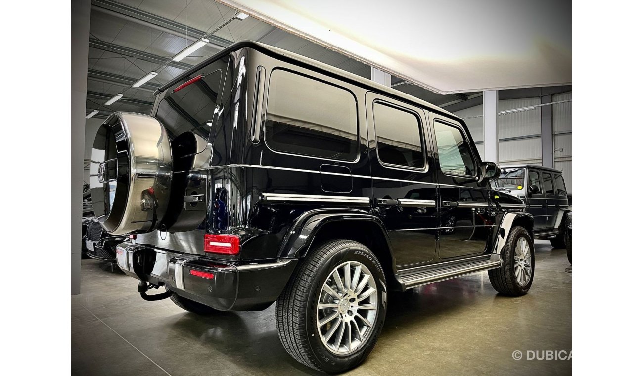 Mercedes-Benz G 500