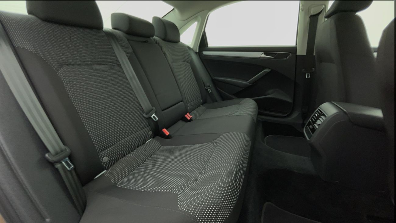 فولكس واجن باسات S 2.5 | بدون دفعة مقدمة | اختبار القيادة في المنزل