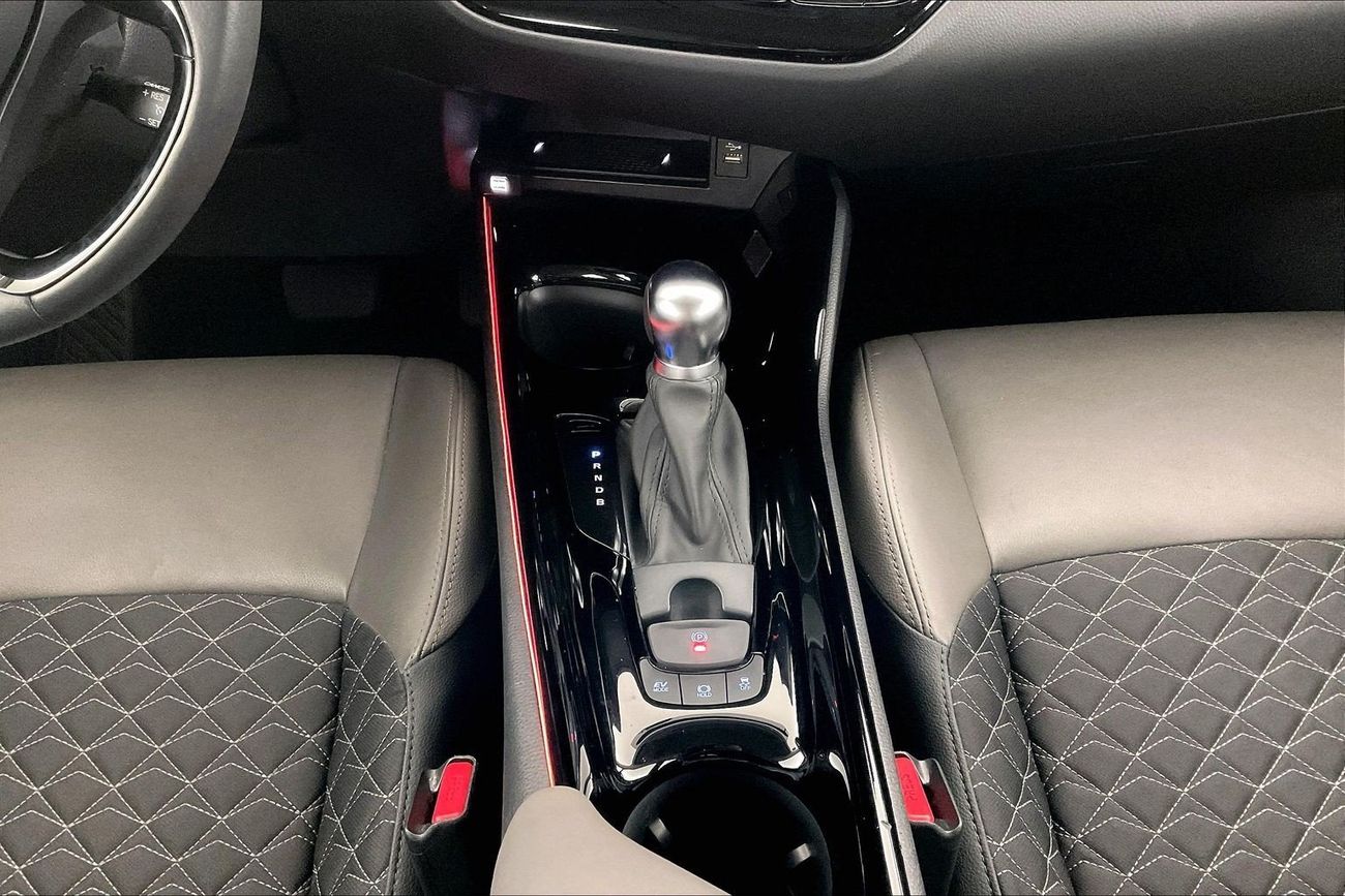 تويوتا CHR GX | National Day Celebration | شامل الضمان | 0 ﺪﻔﻋﺓ ﺃﻮﻟﻯ